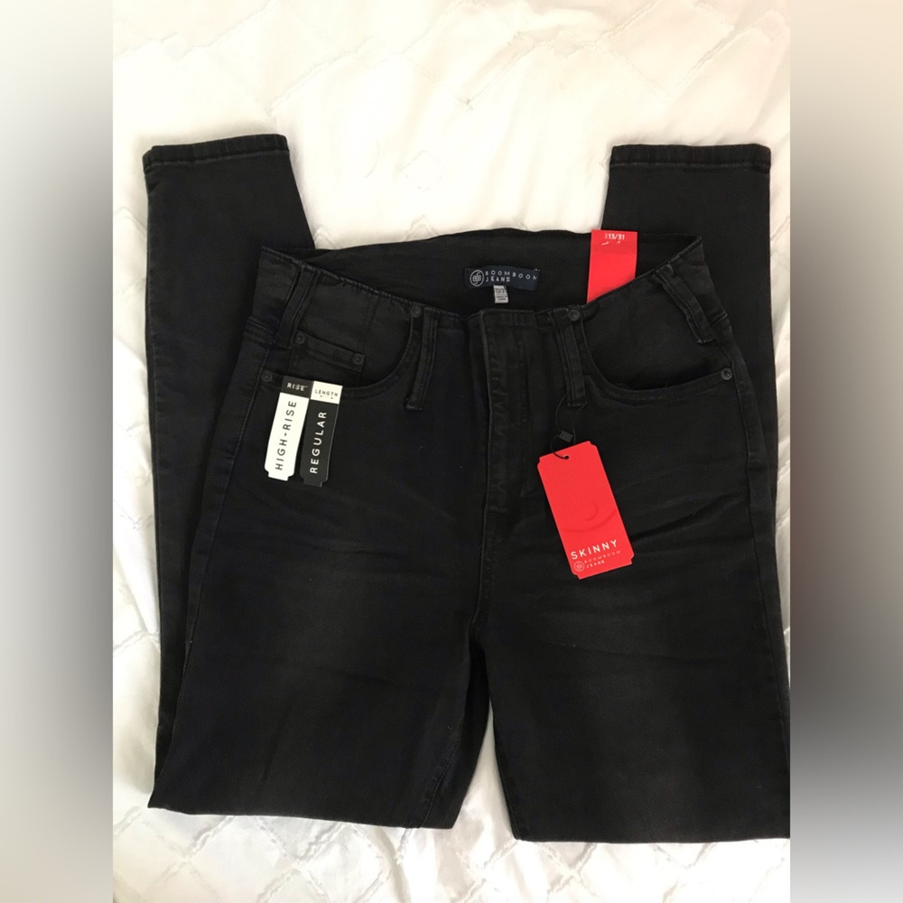 NEW High-Rise Skinny Black Womans Jeans 13 31